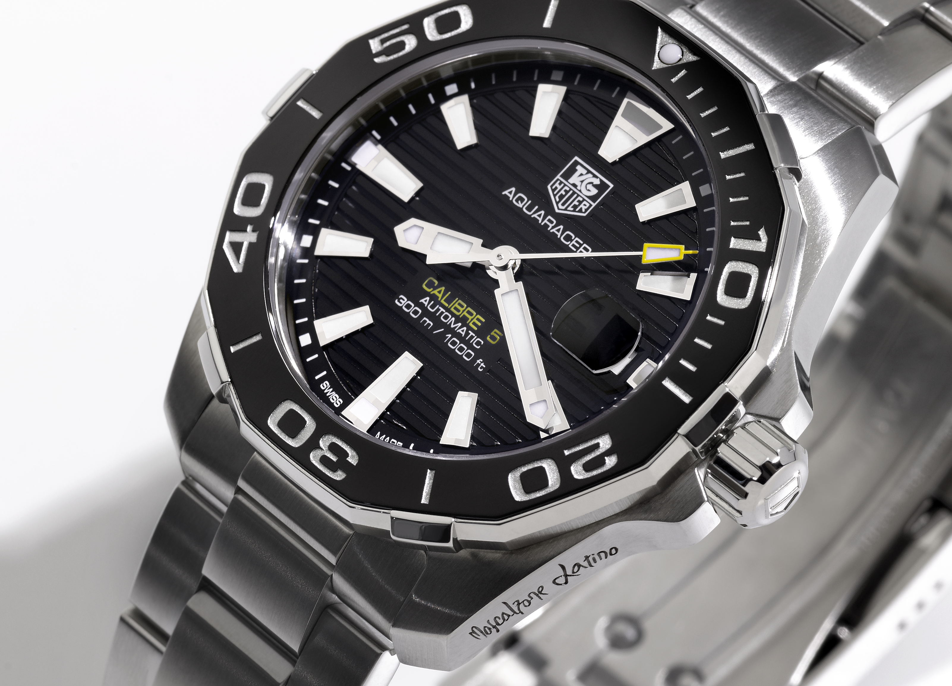 Aquaracer close 02
